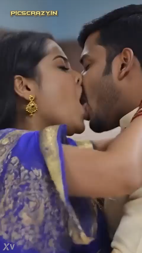 Bhabhi_Dewar_Kissing_00-18a1178fd56cfc45d6.png