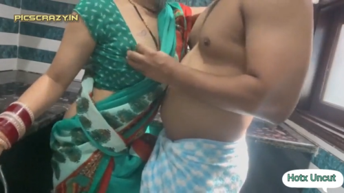 Desi_Bhabhi_with_devar_romance_01-11809b564ae2df17cf.png