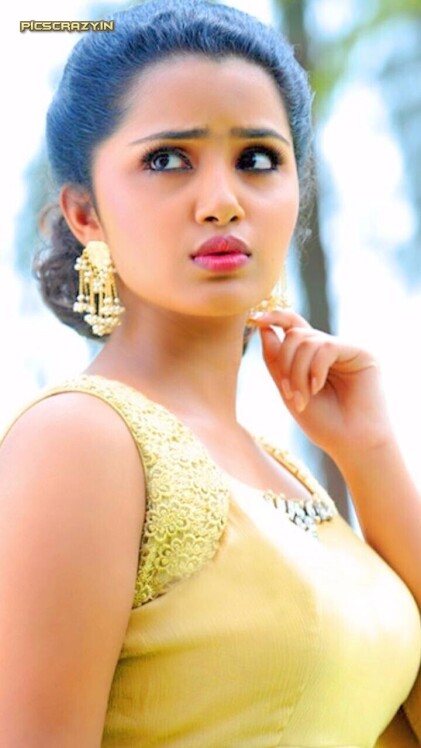bollywood-5.jpg