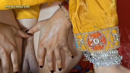 ghar-pe-pati-nhi-the-lalita-bhabhi-ko-jeth-ji-ne-chod-diya-11.png