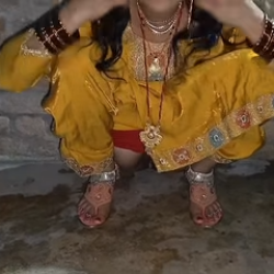 ghar-pe-pati-nhi-the-lalita-bhabhi-ko-jeth-ji-ne-chod-diya-1353127430490b092