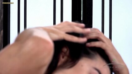 anatasia open her body and show pubic hairs (26)