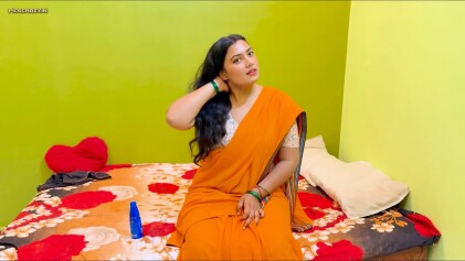 ragini-ko-uske-aur-jeth-ne-mana-ke-choda-2.jpg