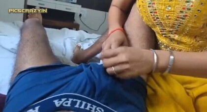 jeth-ke-sath-hotel-me-sex-kiya.jpg